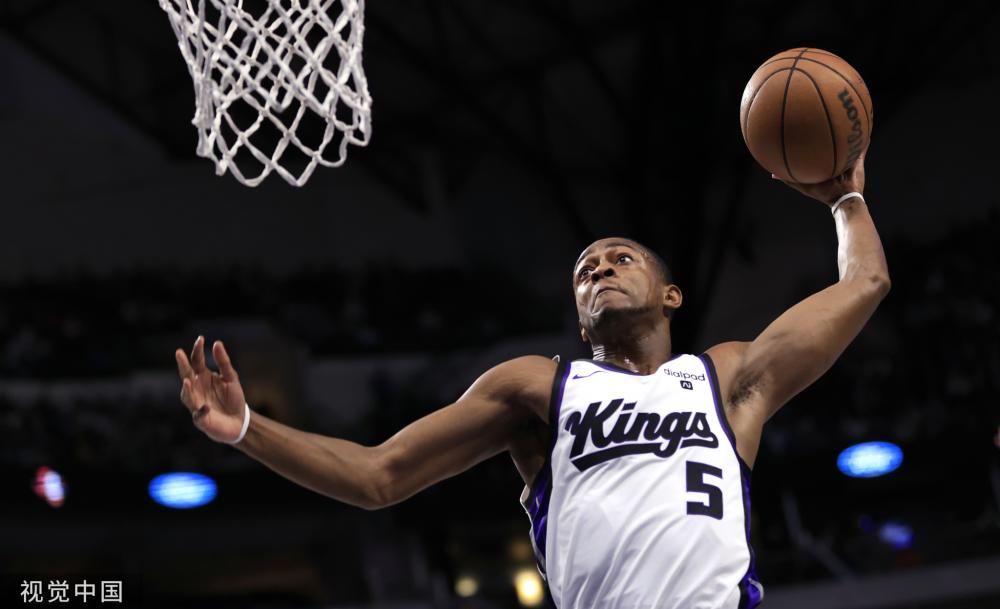 窗中有意进 窗中有意进