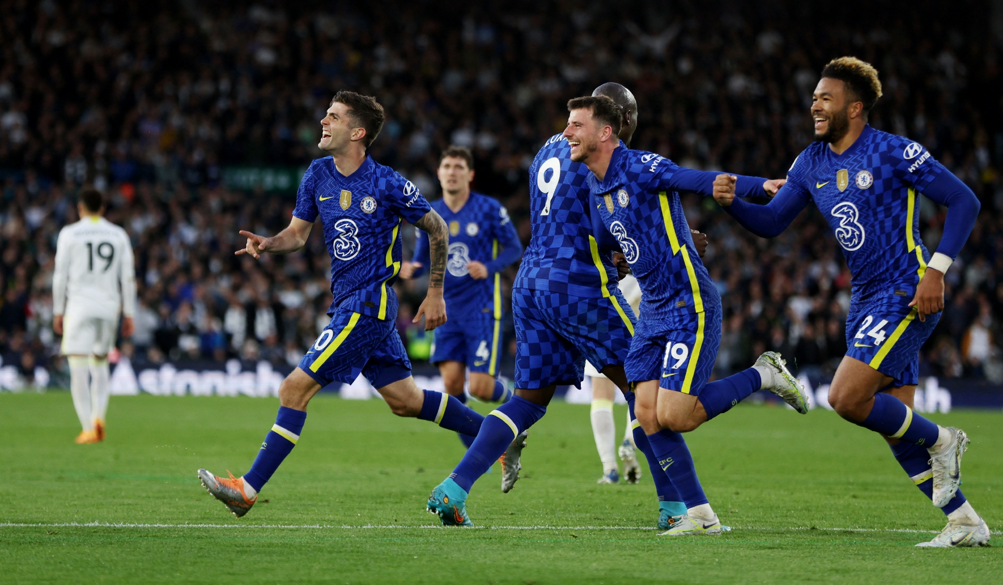 一直备受瞩 一直备受瞩